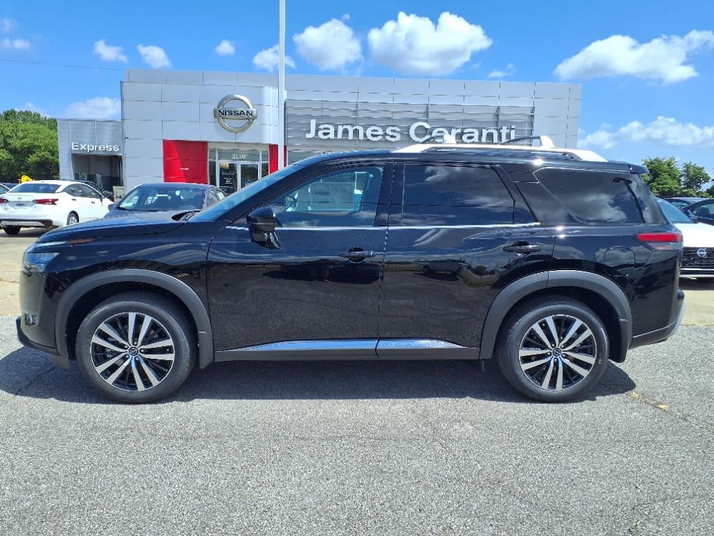 2025 Nissan Pathfinder Platinum in Super Black Kh3 — front three-quarter view
